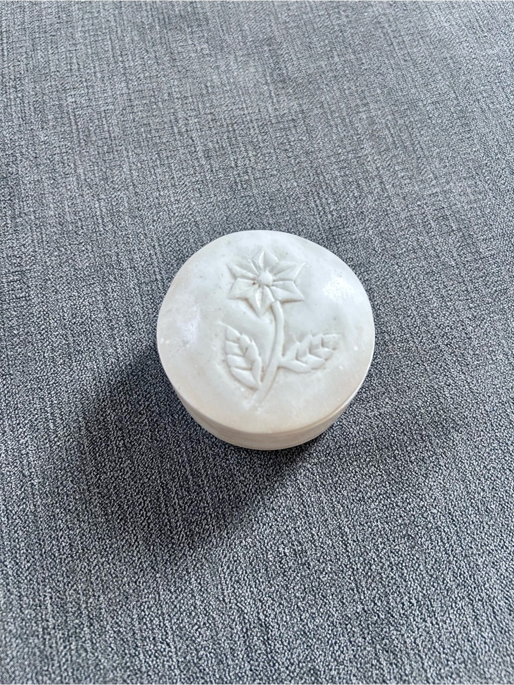 Vintage Hand Carved White Marble Trinket Box Small Round Floral Jewelry Case